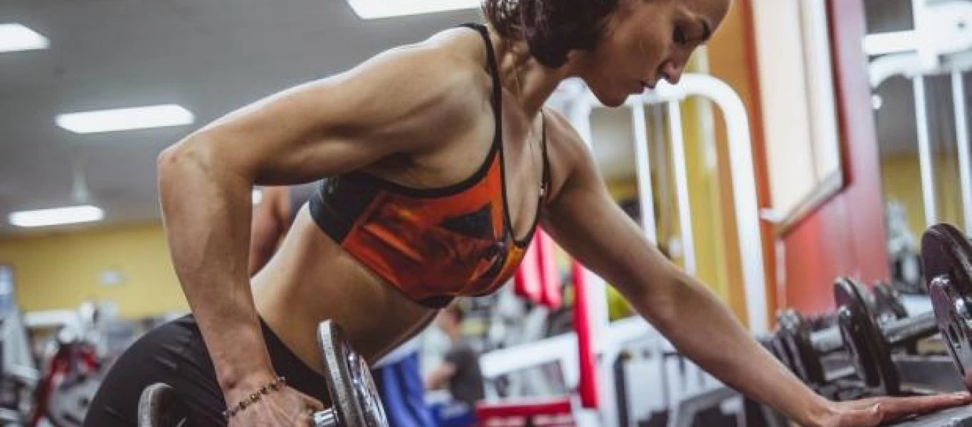 Αυτό είναι το ρόφημα που πρέπει να πίνεις μετά από έντονη φυσική άσκηση